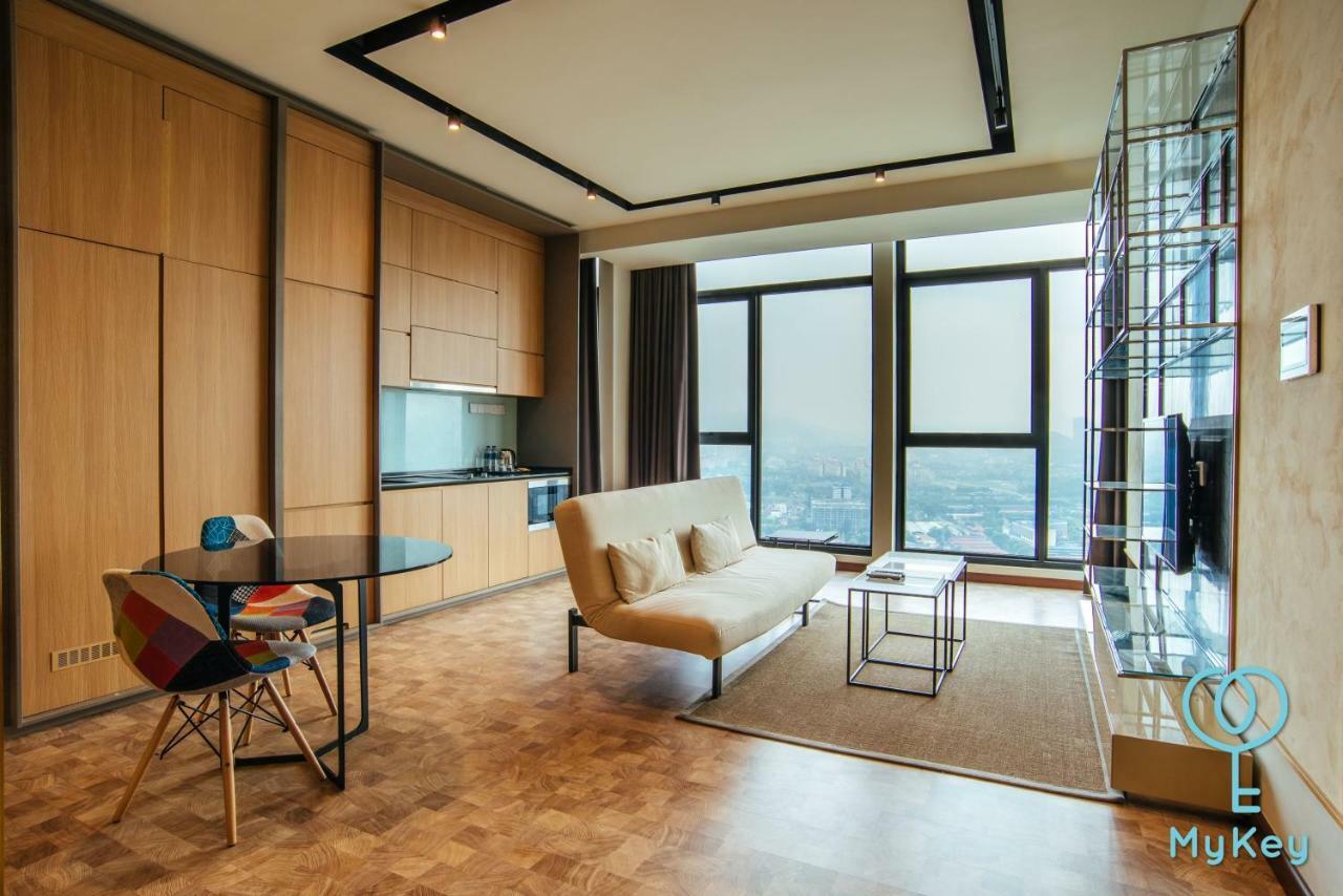 Expressionz Professional Suites By Mykey Kuala Lumpur Buitenkant foto A typical studio apartment in Kuala Lumpur, Malaysia